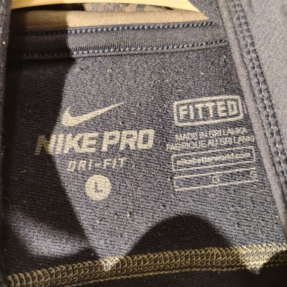 Nike Pro Combat shirrt mens L LArge navy blue 1/4 zip hyperwarm long sleeve - Picture 8 of 13